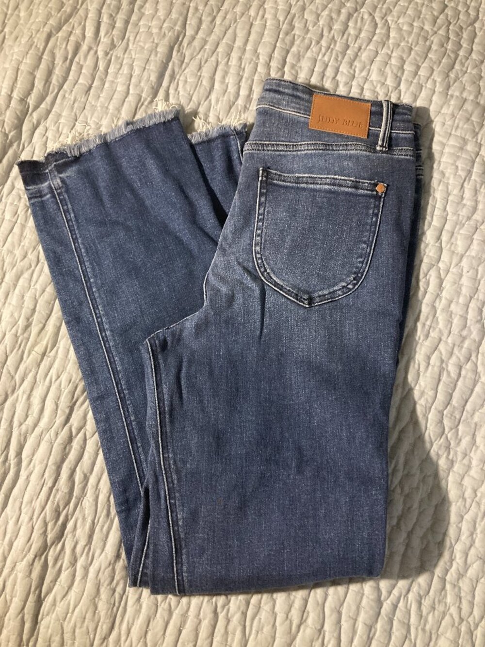 Judy Blue straight fit raw hem denim jeans size 9/29